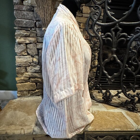 Kate Hill Pink and White Blouse with Elegant Design - Picture 11 of 14